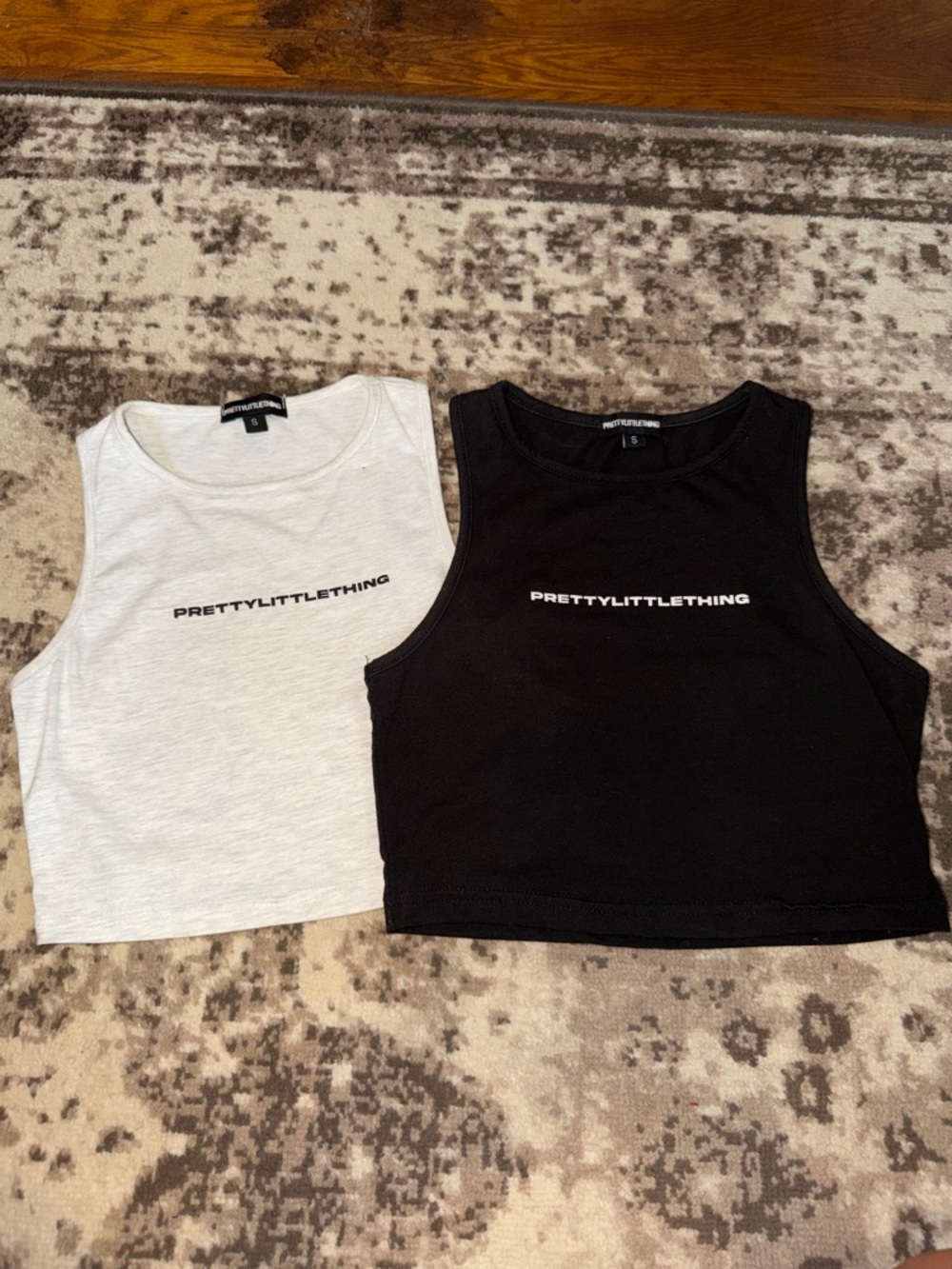 PrettyLittleThing Crop Tanks Set of 2- Black and Light Gray